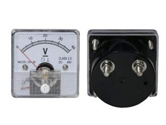 Analógový voltmeter 40 VDC