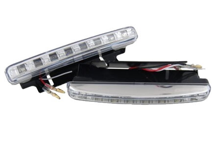 LED denné svietenie 8xLED, automatické zapínanie