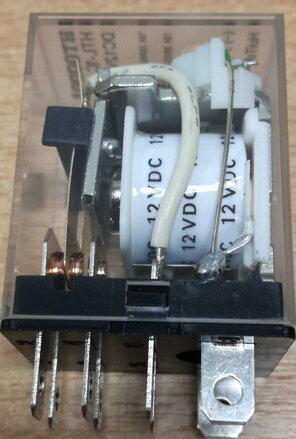 Relé HTL-1C 12V, 1xprepínací kontakt 230VAC/10A s LED indikáciou