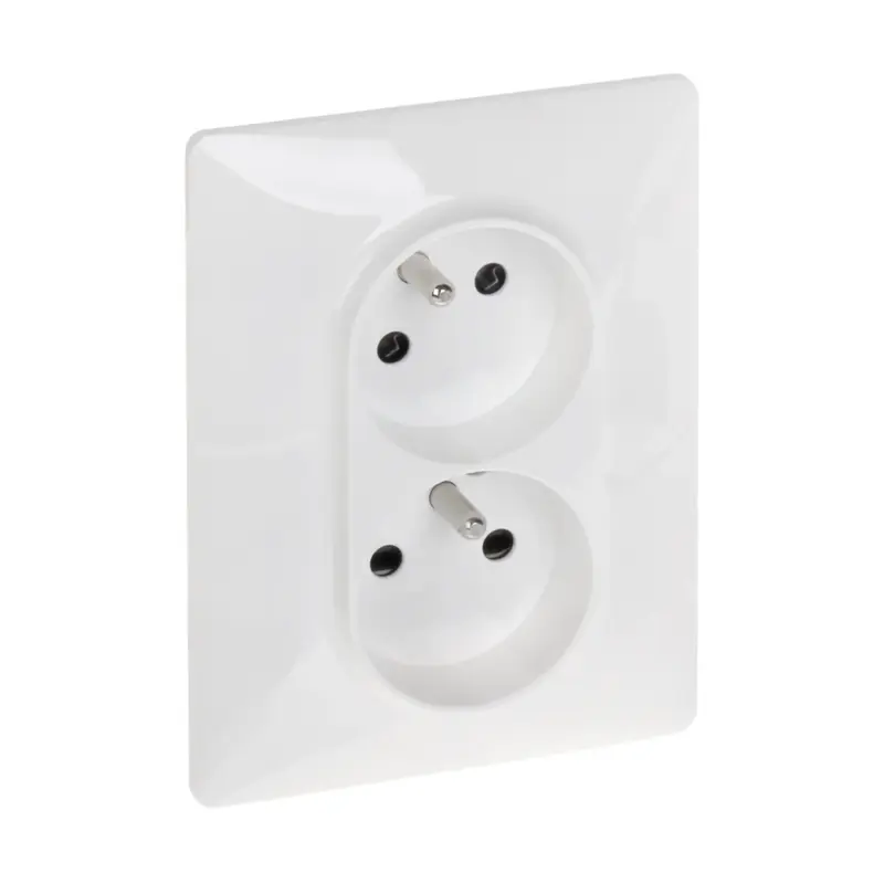Zásuvka dvojnásobná 2P+T Legrand Valena Life biela - 753186