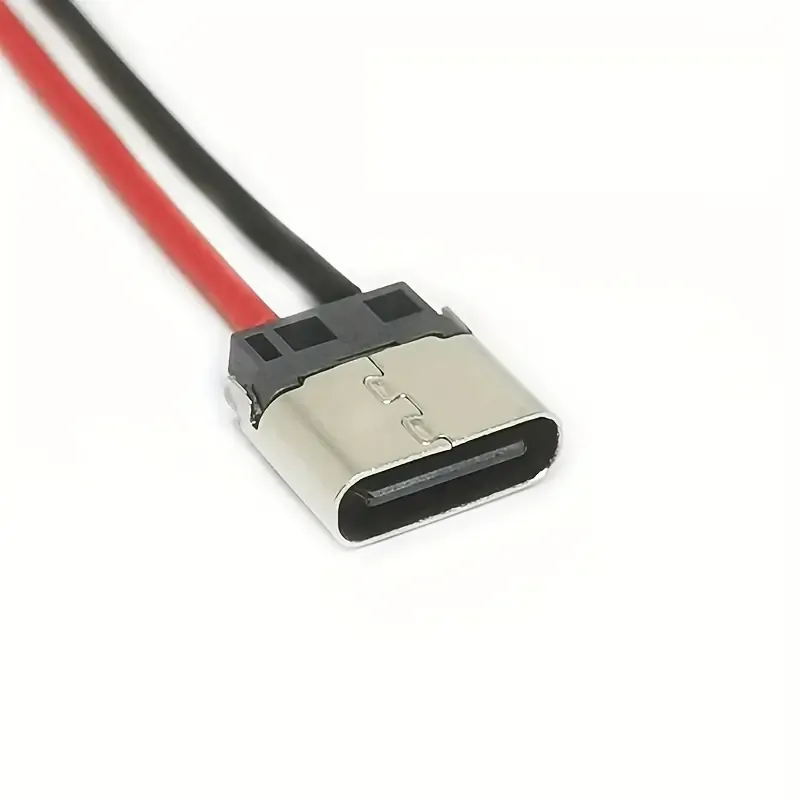 USB-C konektor s vodičmi (iba napájanie) USB-C konektor s vodičmi (iba napájanie)